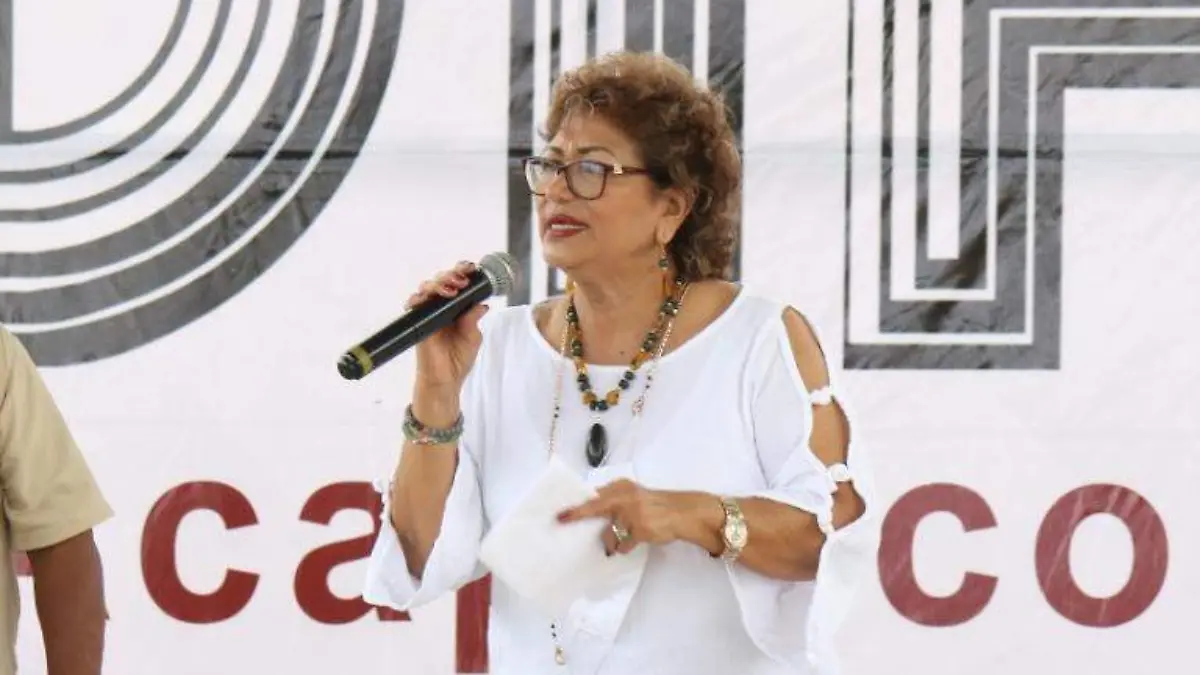 adela roman